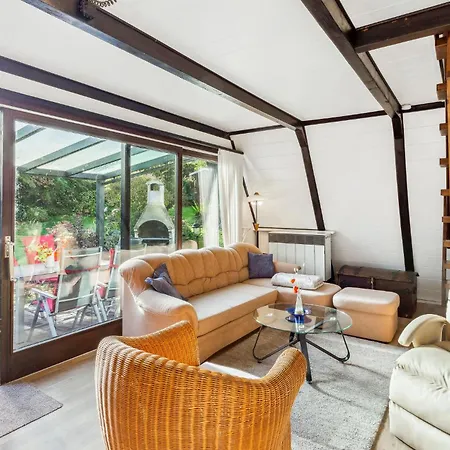 Дом отдыха Cozy In With Wifi Бад-Вюнненберг